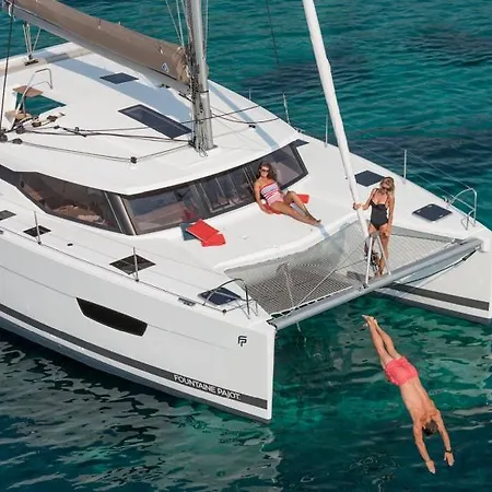 Hotel en barco Catamaran&special Events *